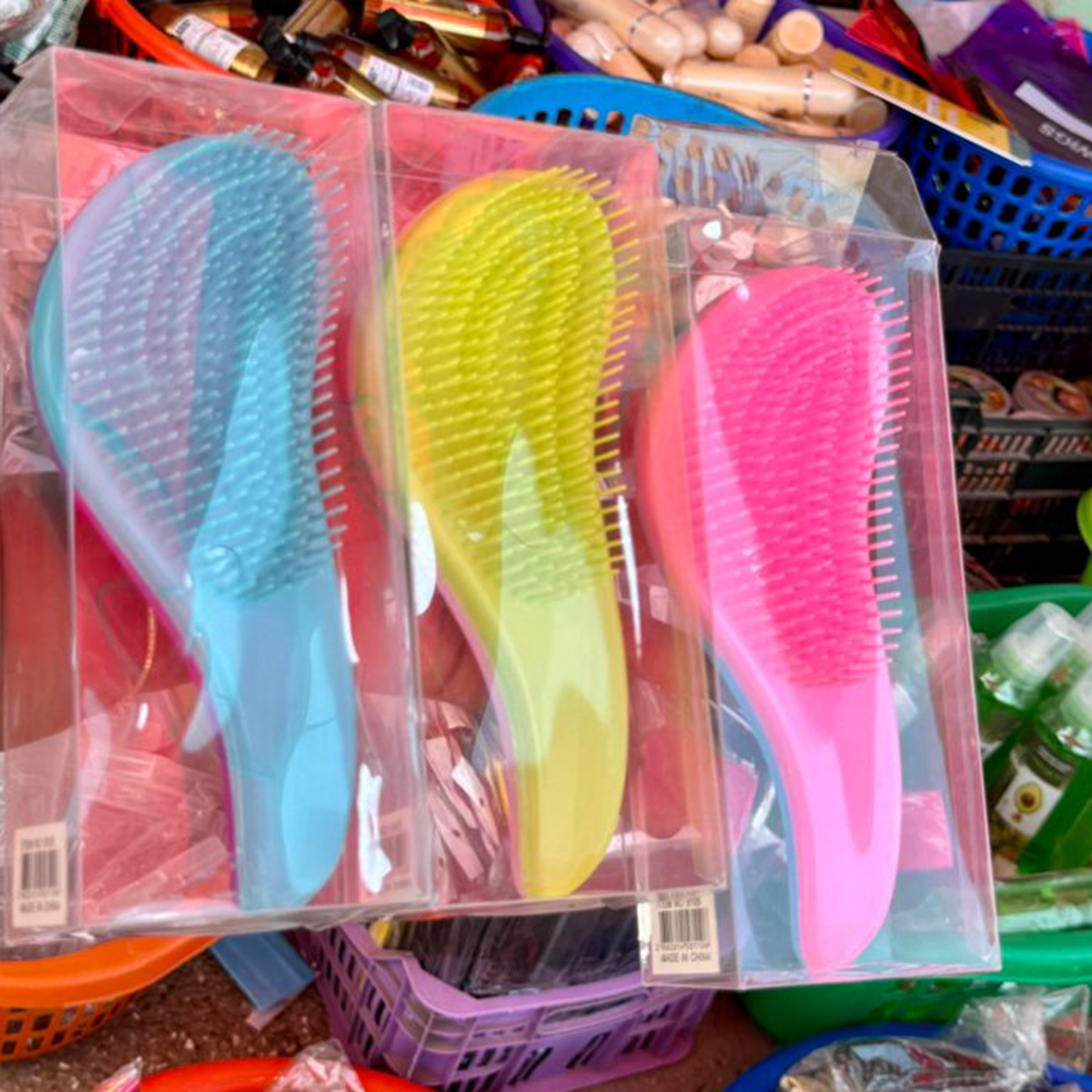 Detangling brush