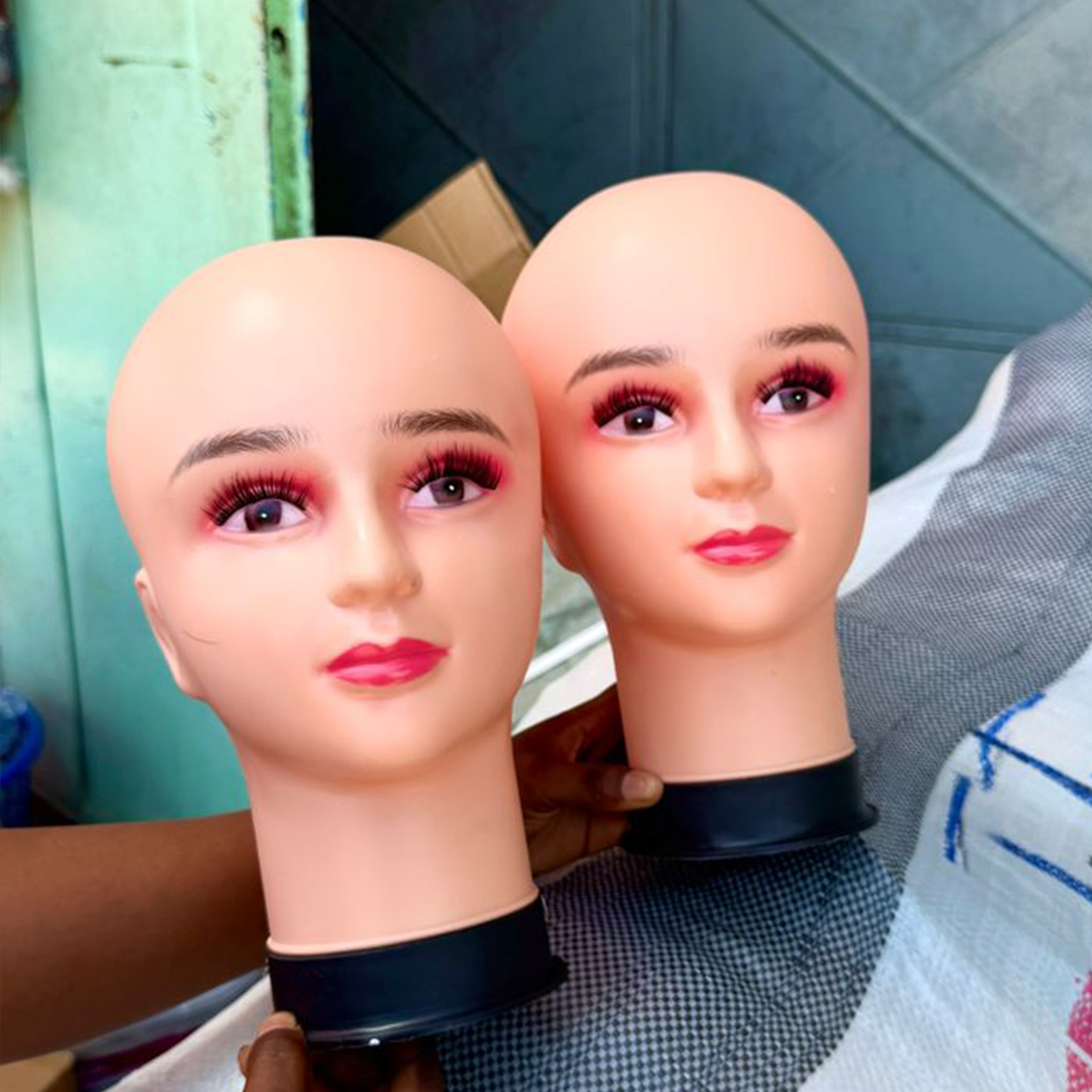 Non piercable dummy head