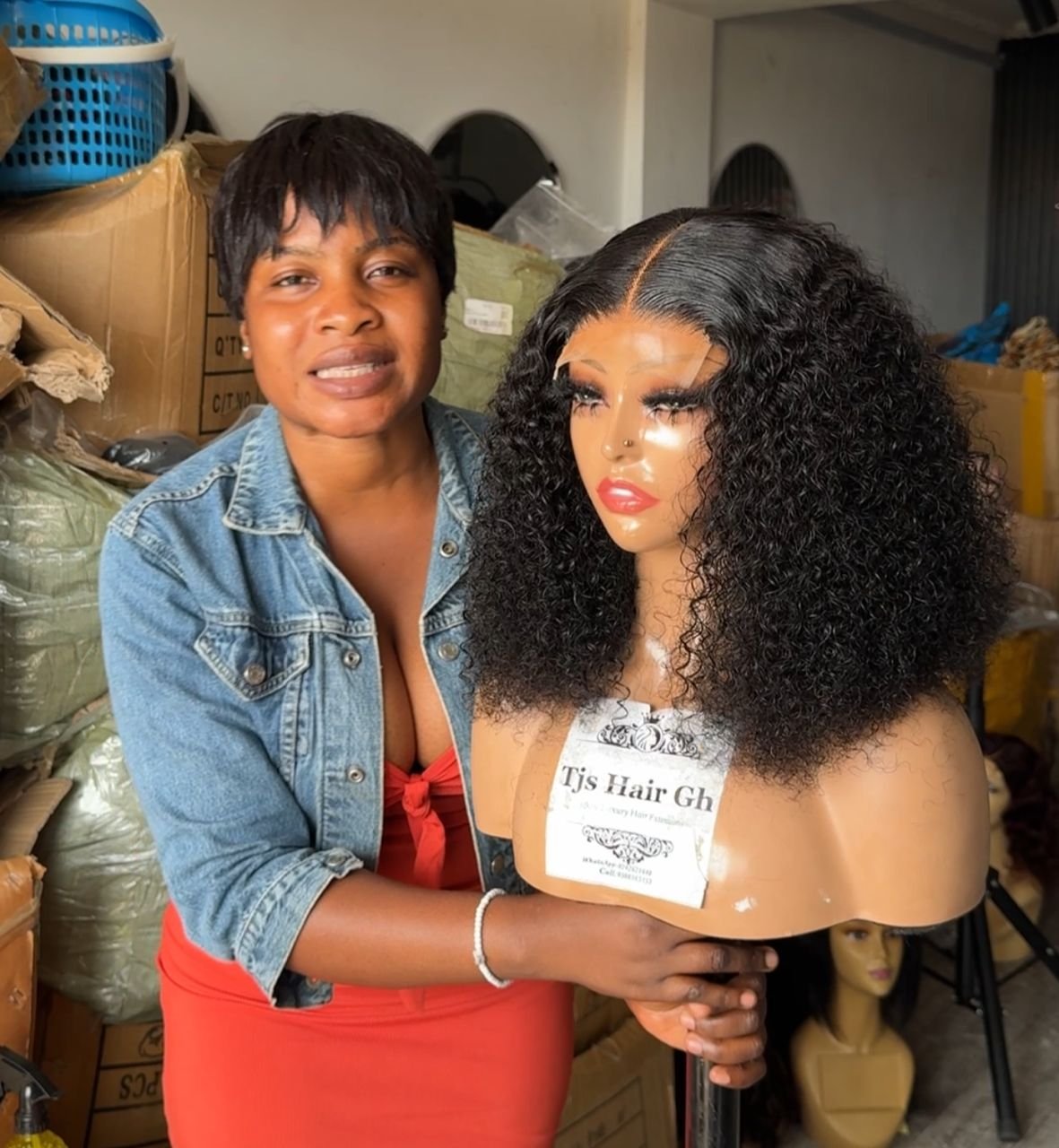 Closure Blunt Wet Curls DD